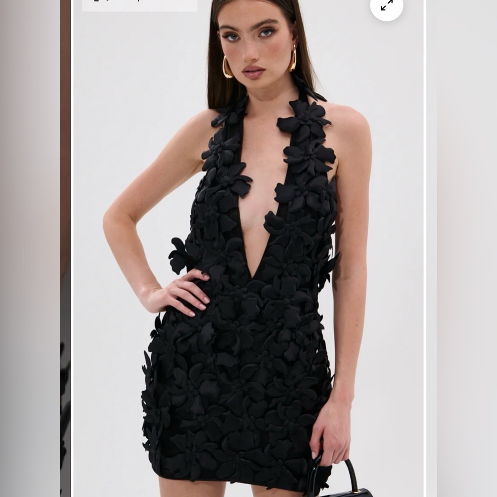 Elegant Floral Black Halter Mini Dress